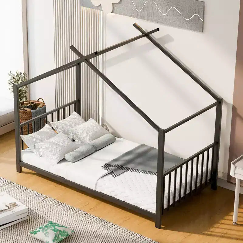 Lit cabane jumeau en métal pour enfants, lit plateforme Montessori avec cadre de toit, métal robuste, pas besoin de sommier, noir/blanc/rose